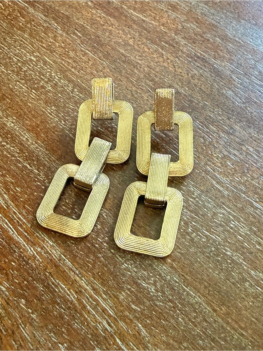 Revolve Gold Geometric Link Drop Earrings - Women Jewelry